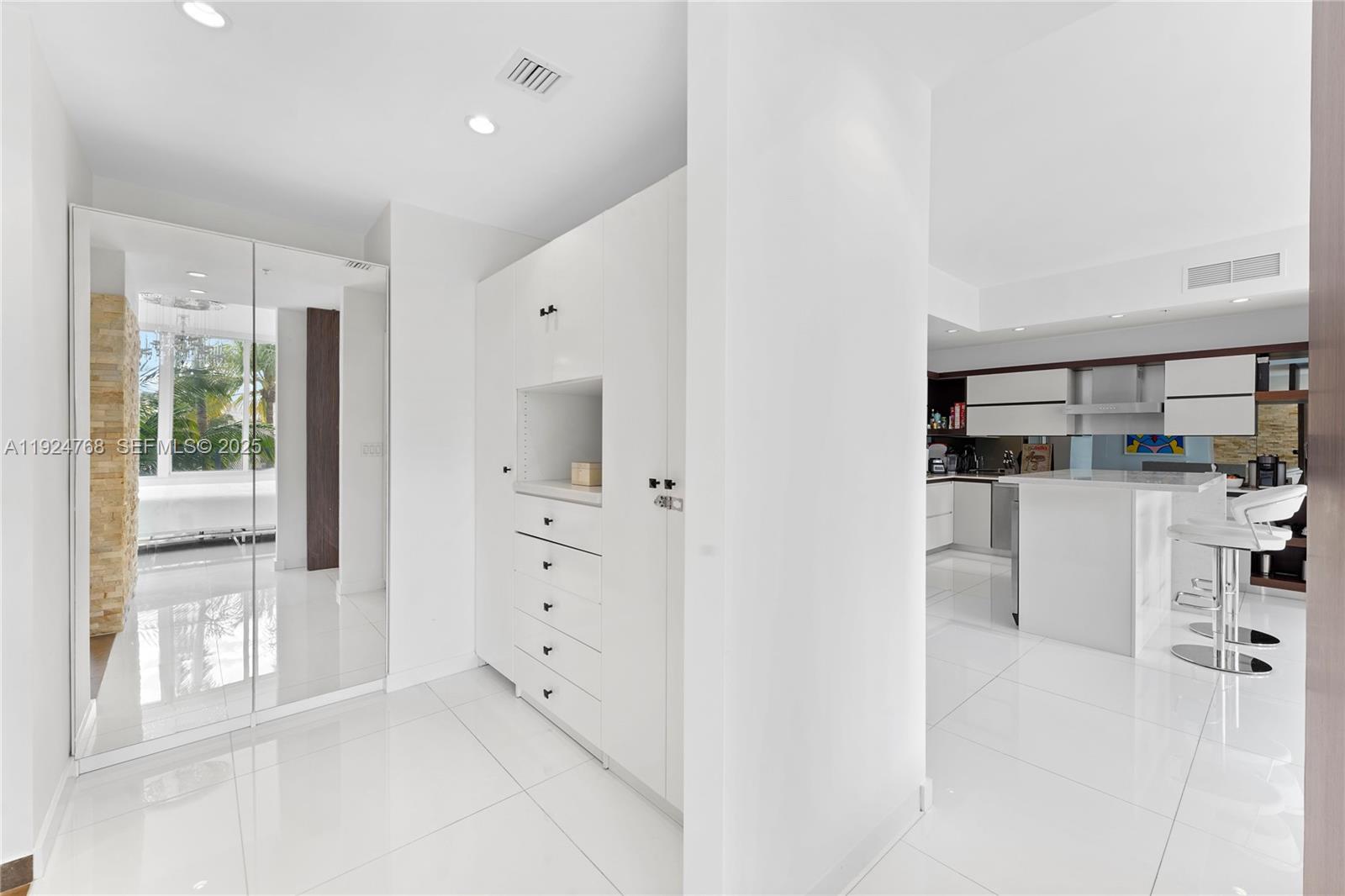 2100 Park Ave 201 Property Photo 10