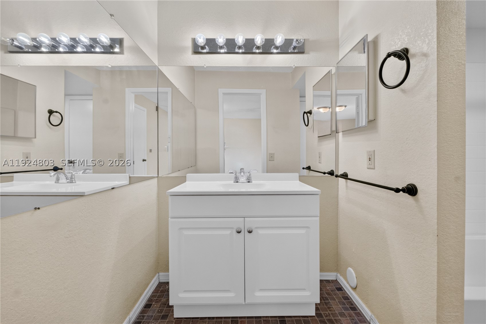 12510 Vista Isles Dr 1227 Property Photo 18