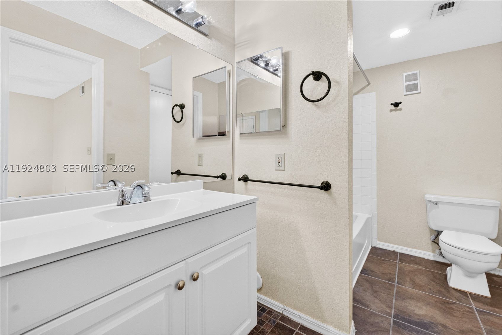 12510 Vista Isles Dr 1227 Property Photo 19