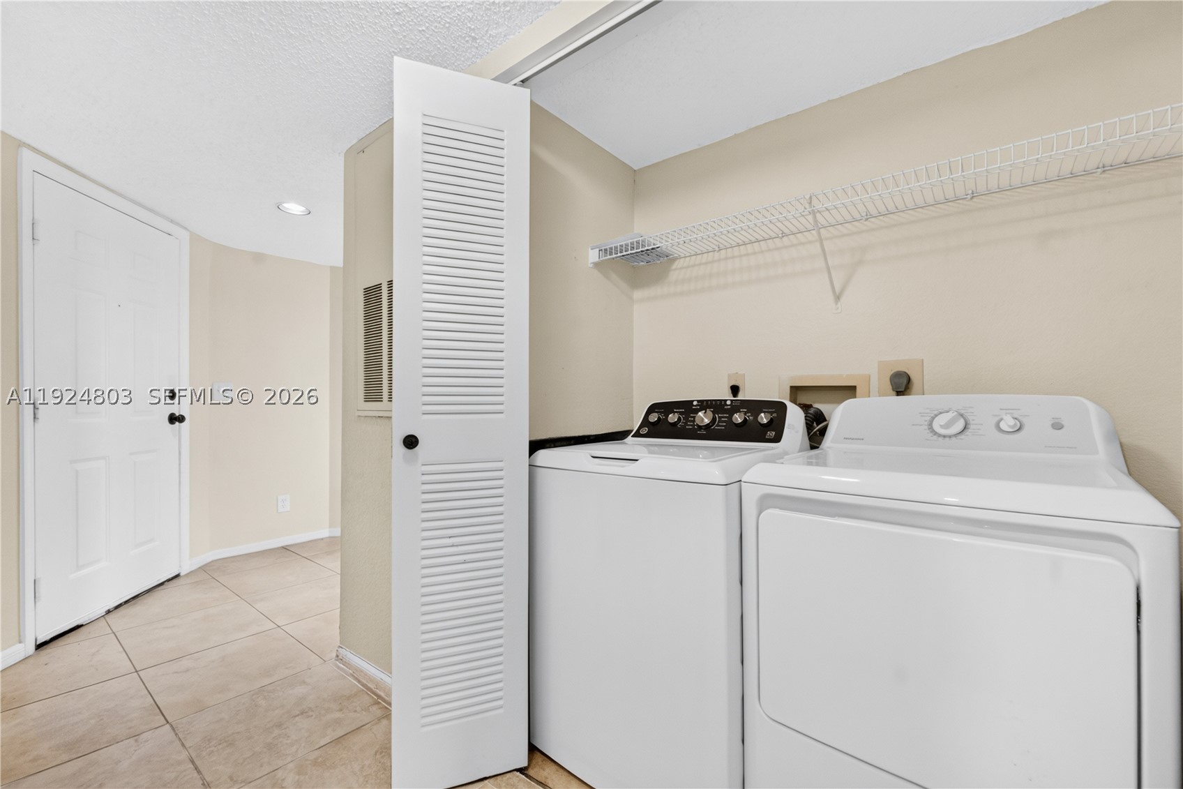 12510 Vista Isles Dr 1227 Property Photo 23
