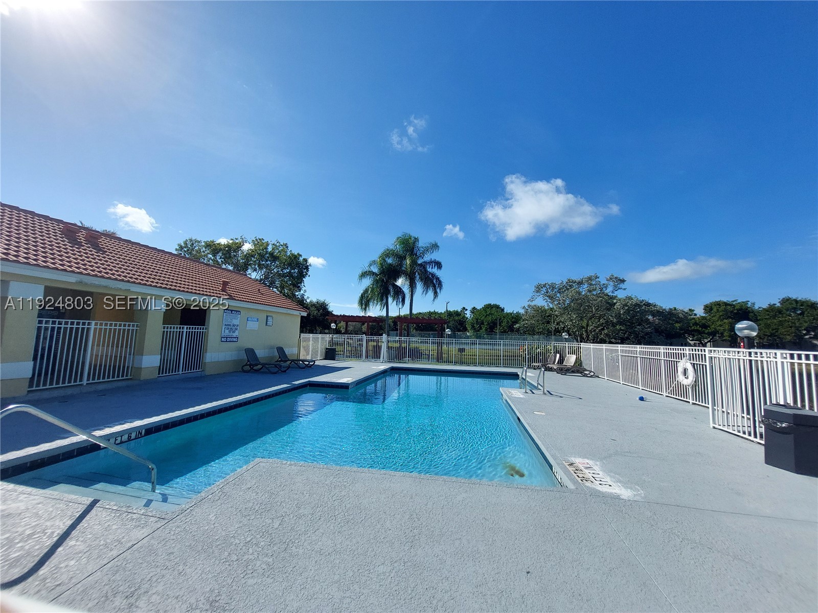 12510 Vista Isles Dr 1227 Property Photo 38