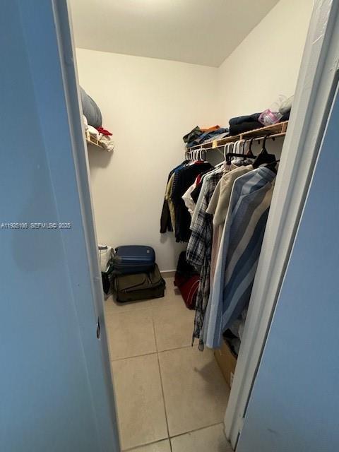 2001 Atlantic Shores Blvd 105 Property Photo 15
