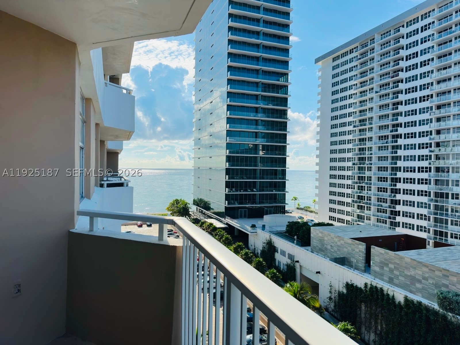 1980 S Ocean Dr 8n Property Photo 1