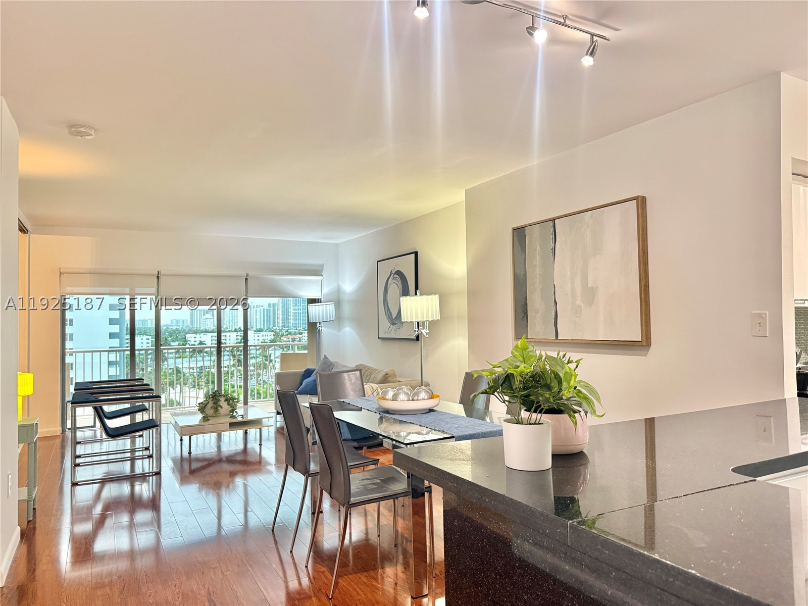 1980 S Ocean Dr 8n Property Photo 13