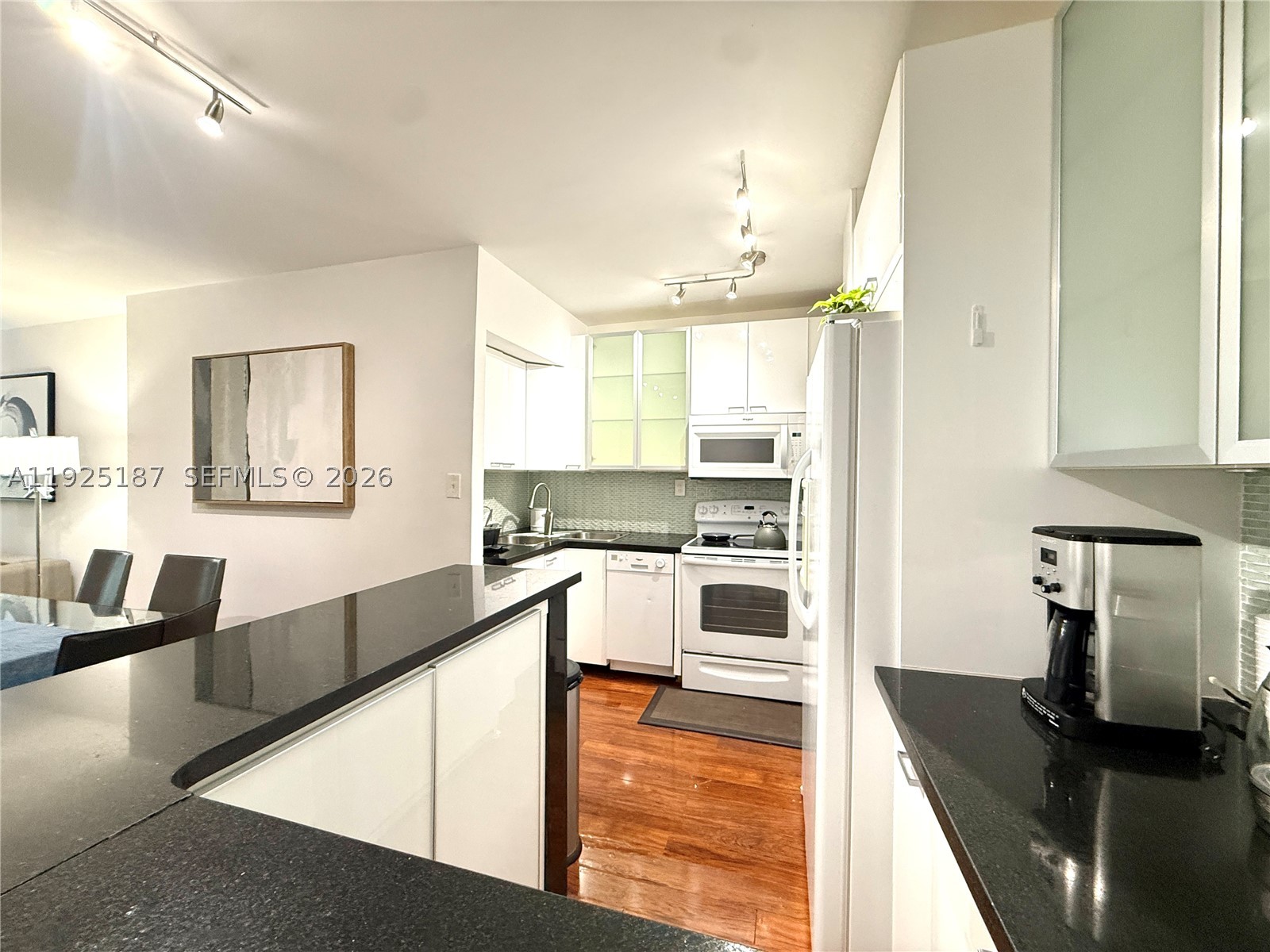 1980 S Ocean Dr 8n Property Photo 14
