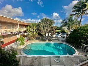 241 SE 9th Ave 106