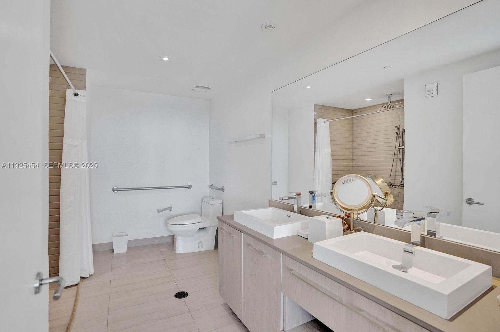 4010 S Ocean Dr R1108 Property Photo 29