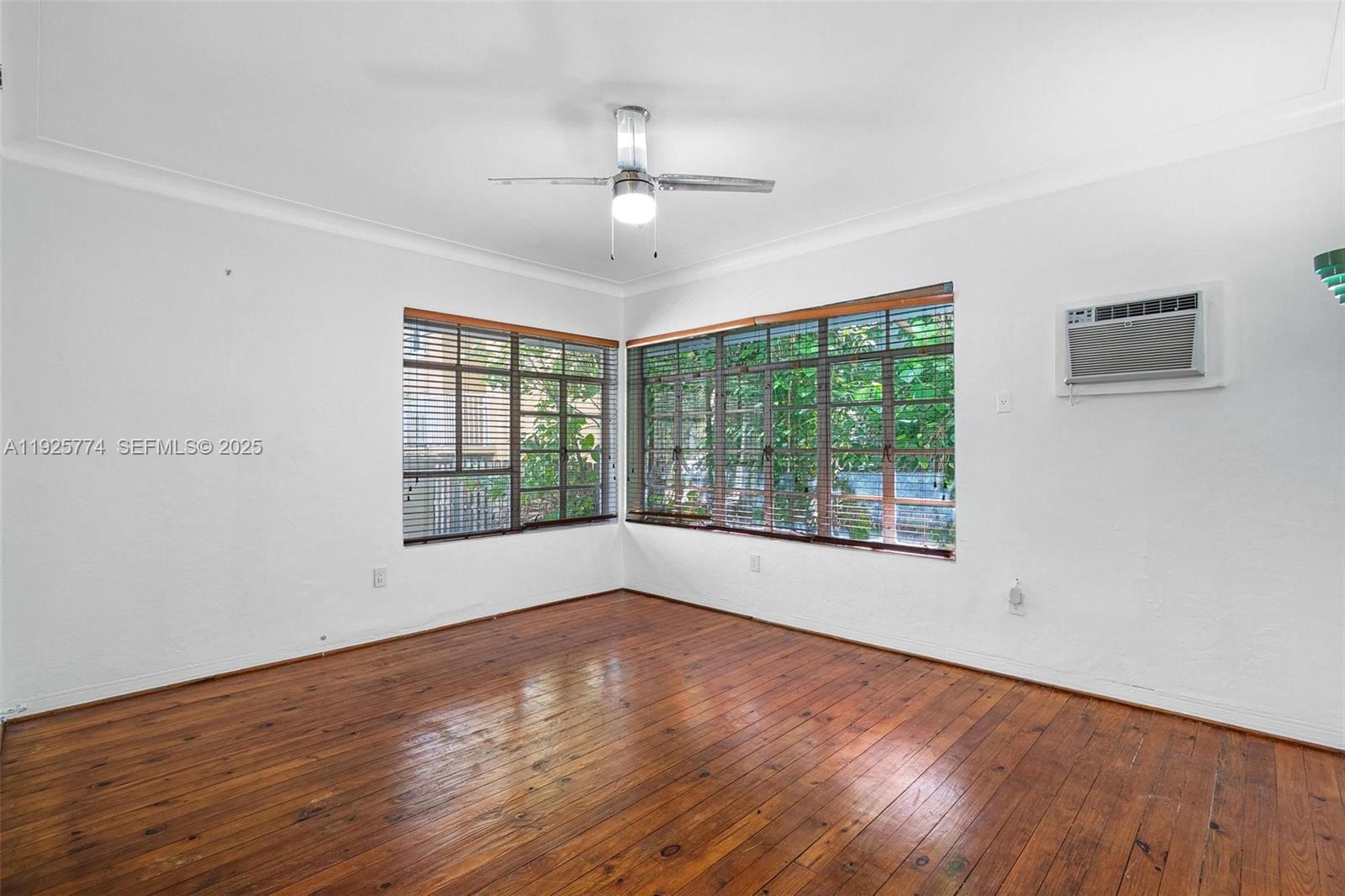 1611 Euclid Ave 8 Property Photo 1