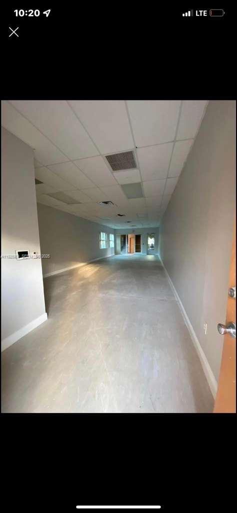 5911 Nw 173rd Dr Property Photo 10