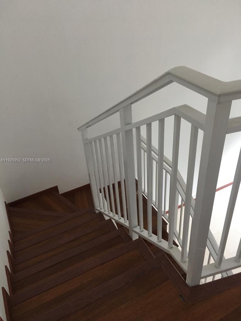 1650 Brickell Ave 111 Property Photo 17