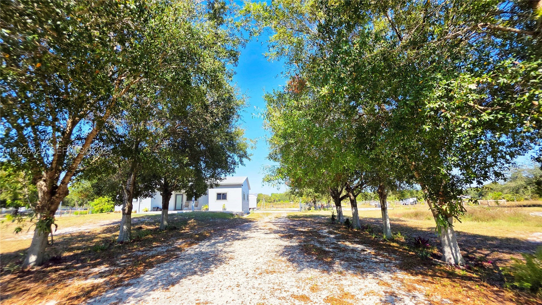 527 Perimeter Rd Property Photo 32