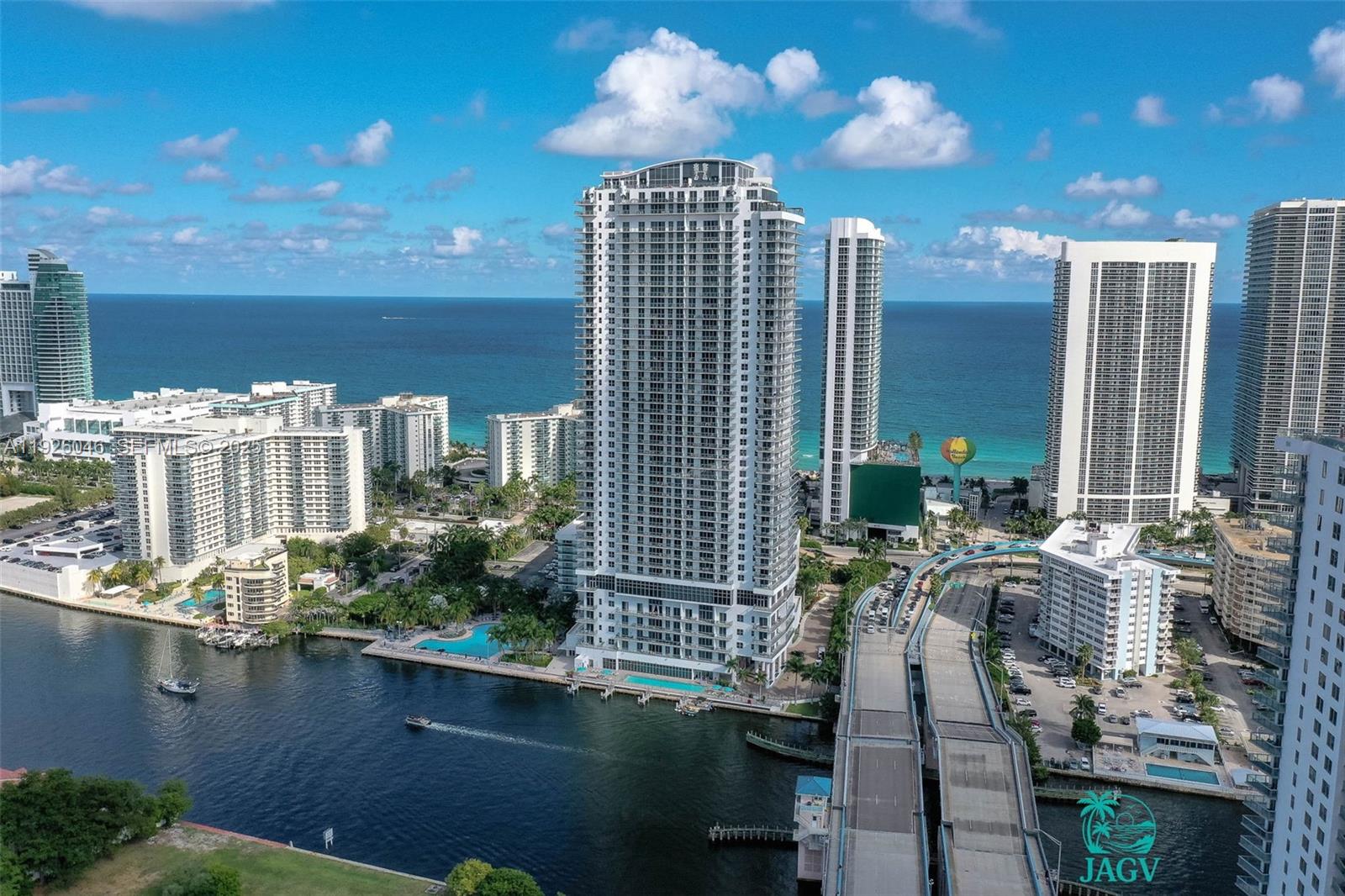4010 S Ocean Dr R3005 Property Photo 1