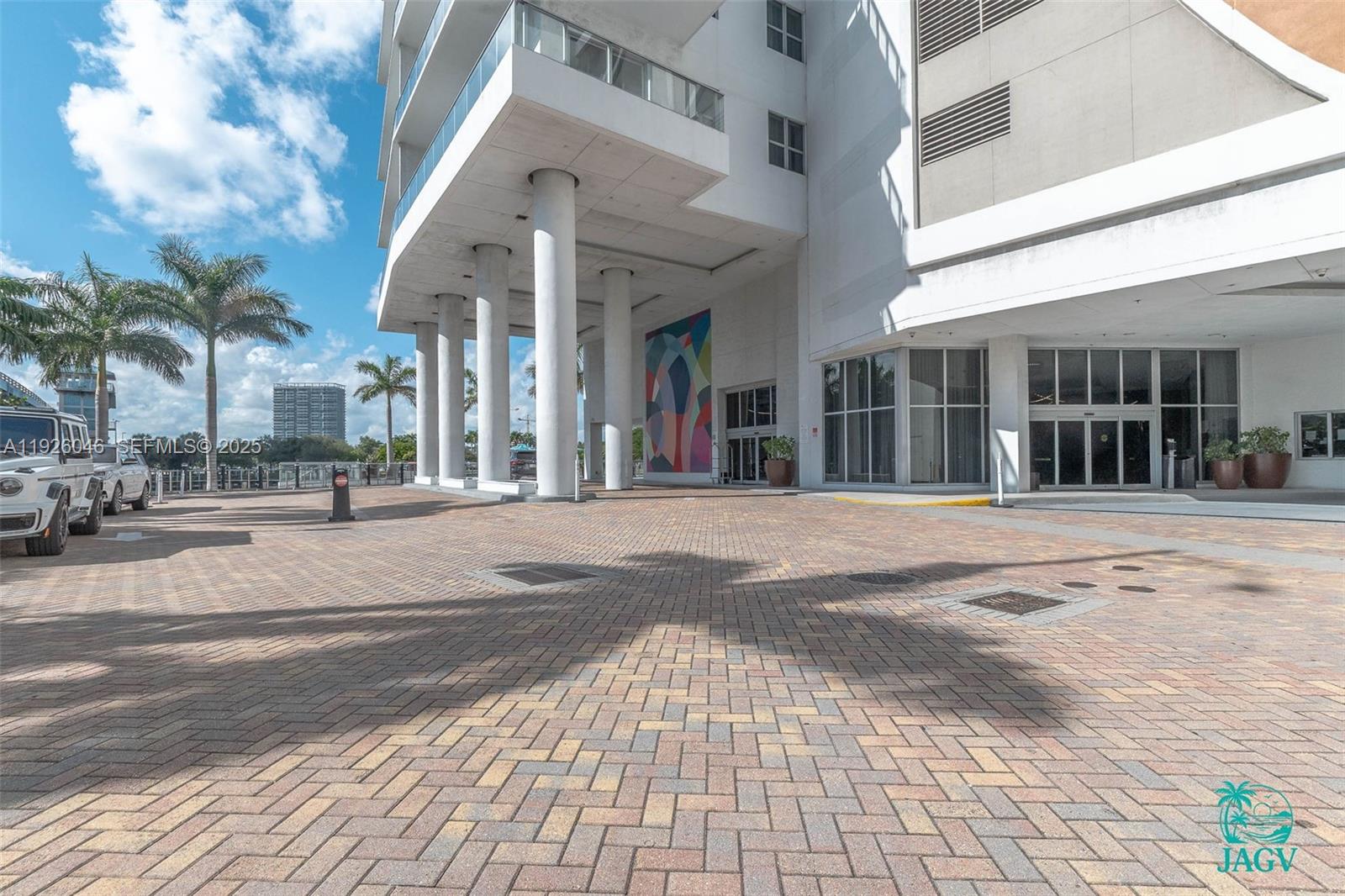 4010 S Ocean Dr R3005 Property Photo 9
