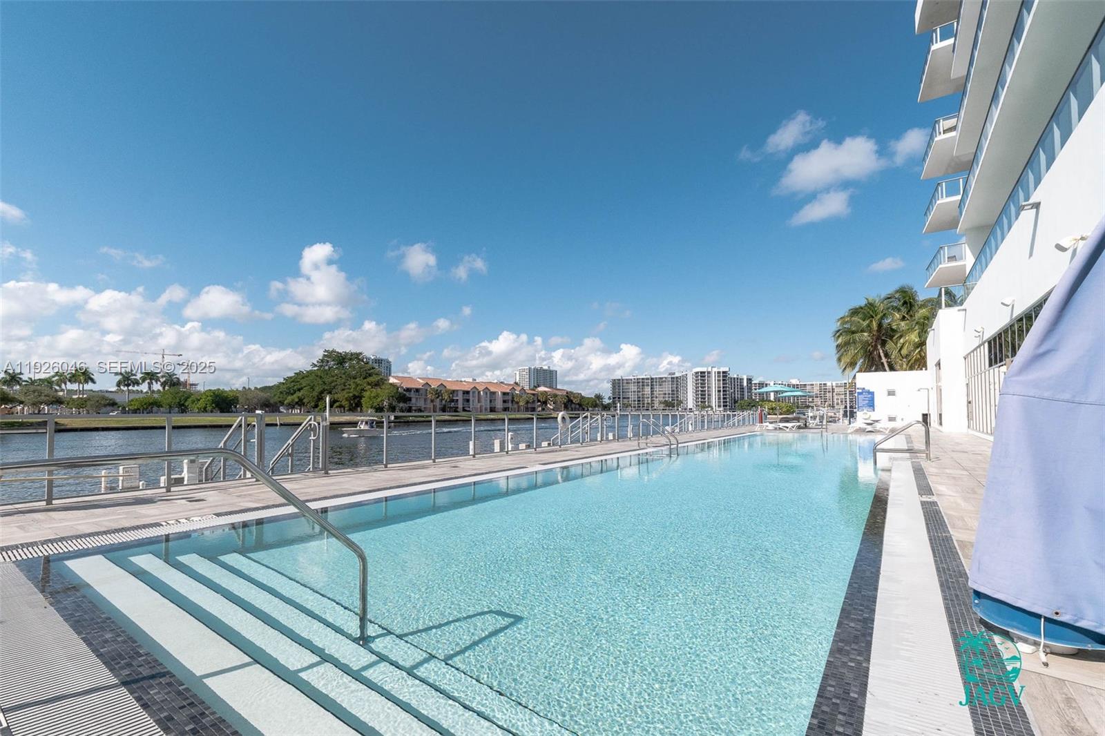 4010 S Ocean Dr R3005 Property Photo 10