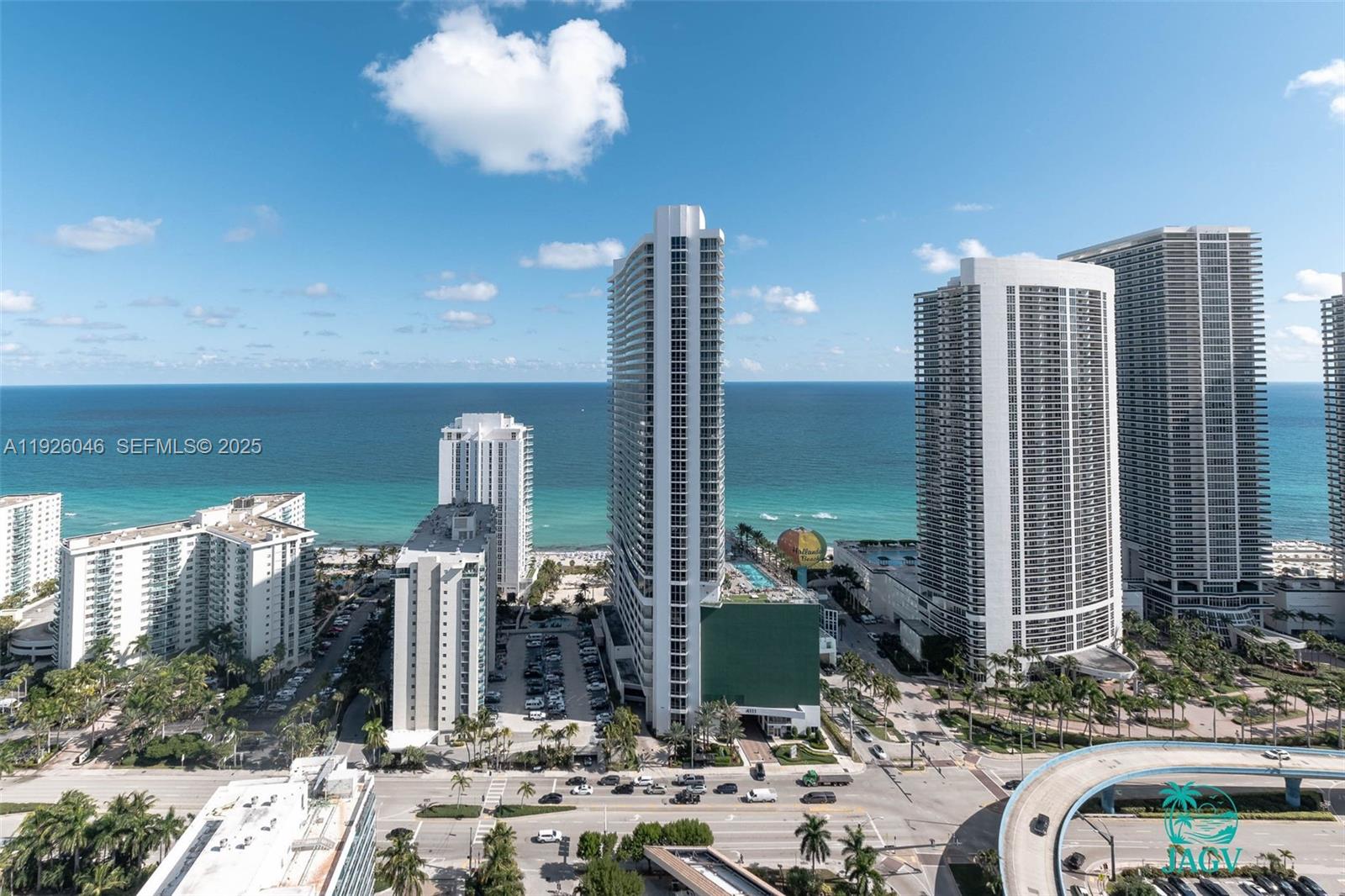 4010 S Ocean Dr R3005 Property Photo 18