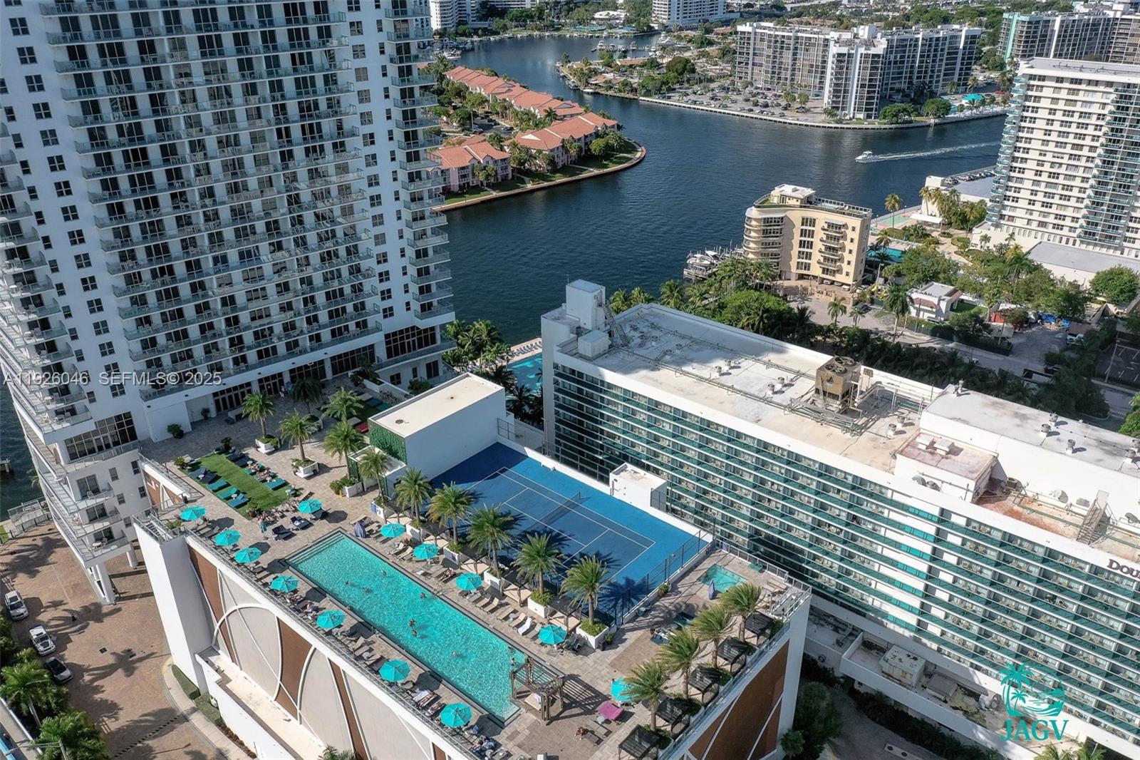 4010 S Ocean Dr R3005 Property Photo 29