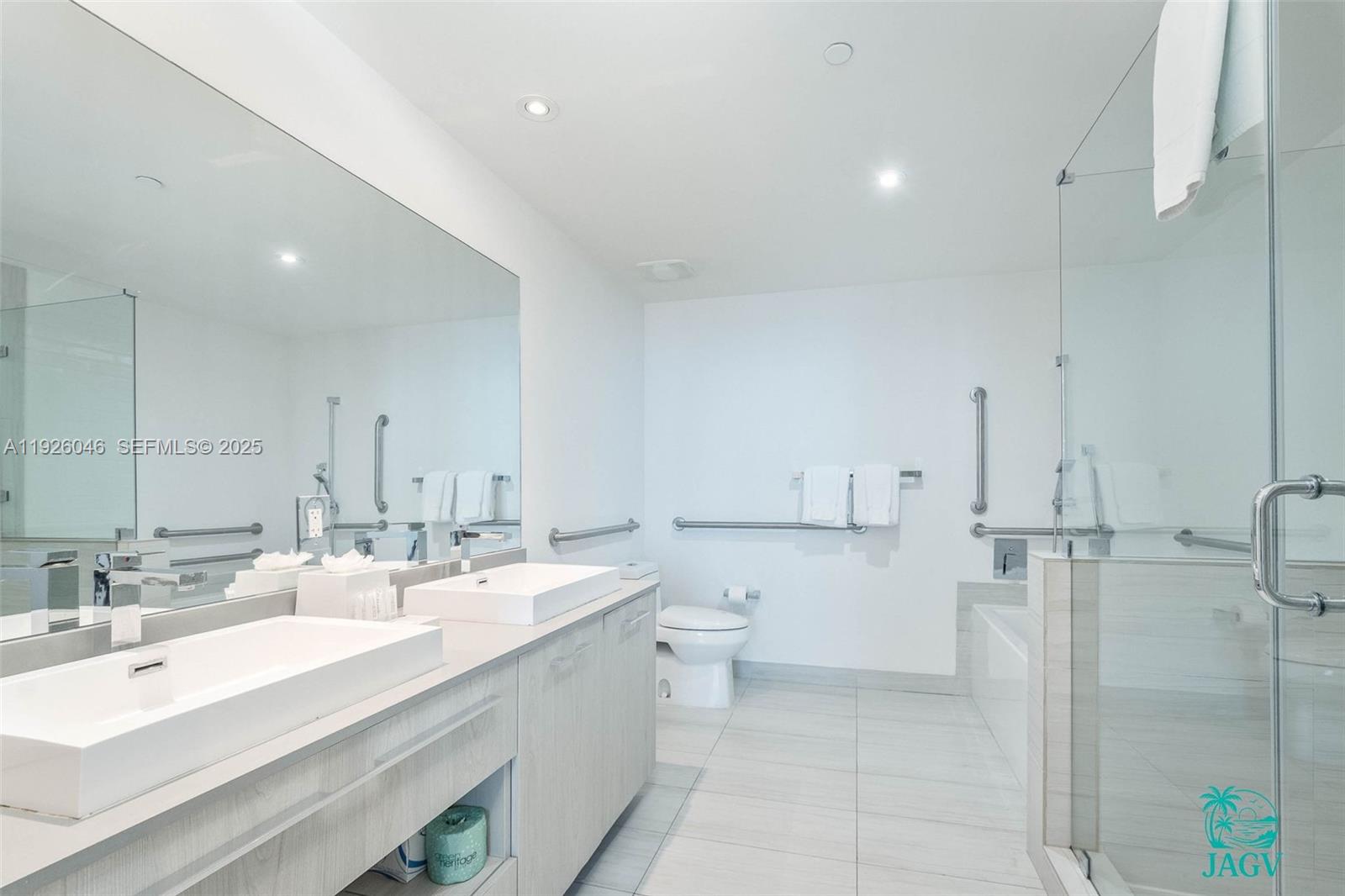 4010 S Ocean Dr R3005 Property Photo 32