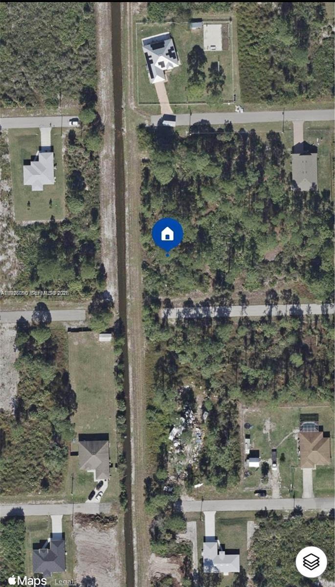 3418 71st St W Property Photo 4