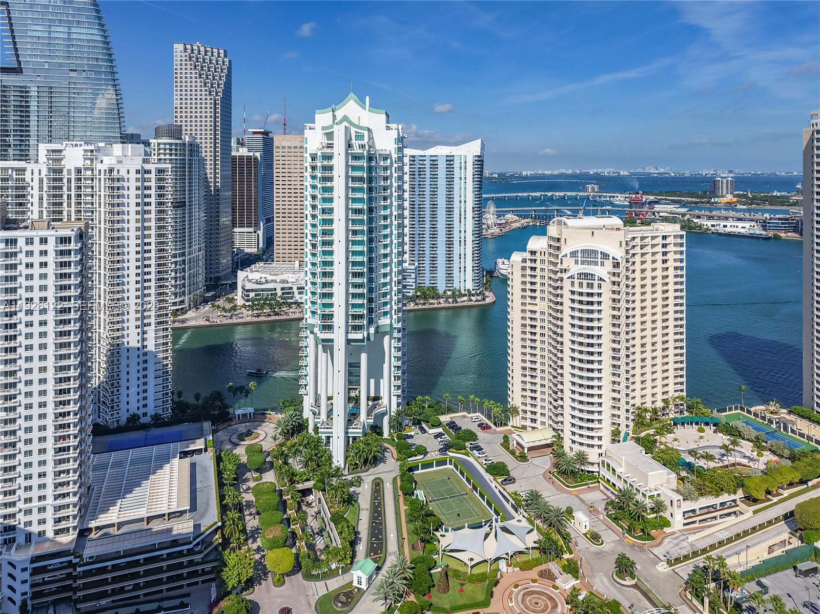900 Brickell Key Blvd 803 Property Photo 32