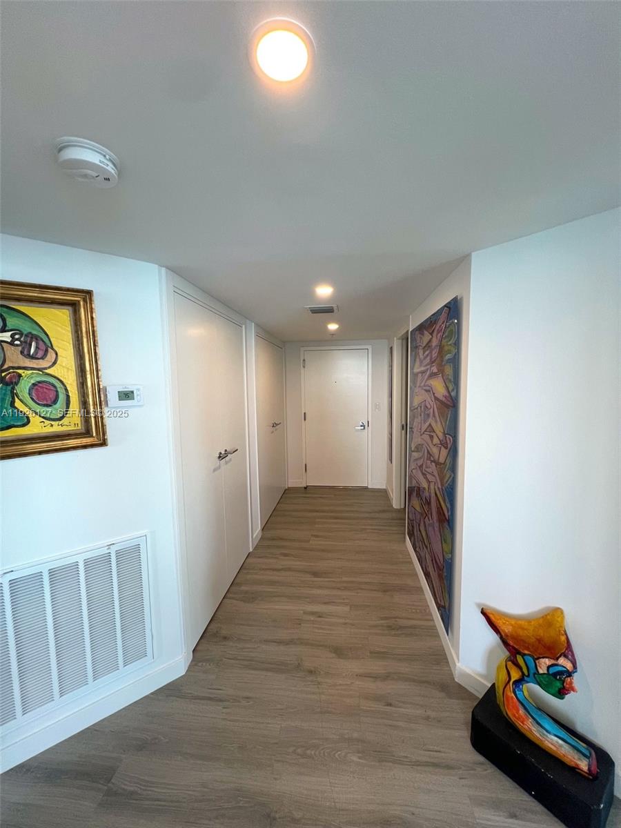 650 West Ave 1001 Property Photo 26
