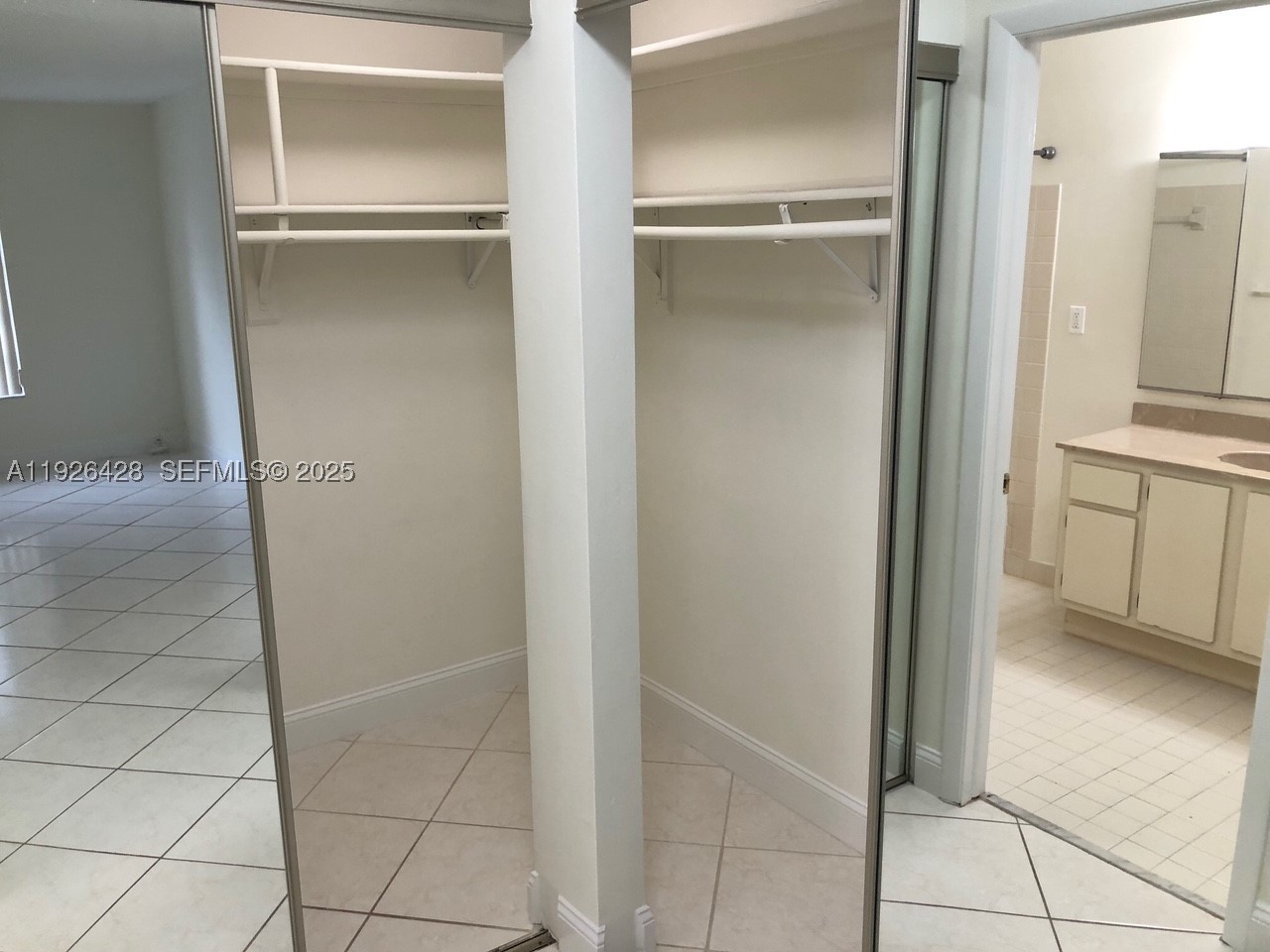 9044 Sw 112 Ct Property Photo 19