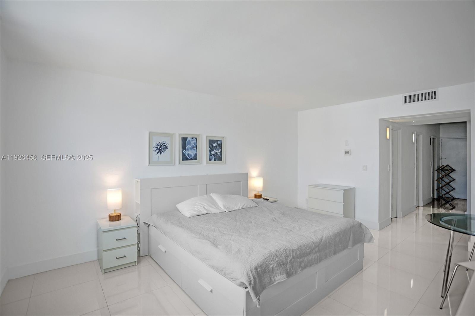 19370 Collins Ave 1504 Property Photo 12