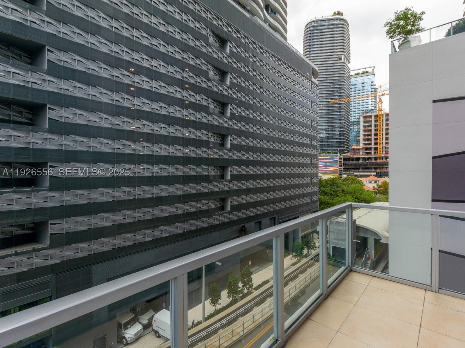 1050 Brickell Ave 606 Property Photo 31