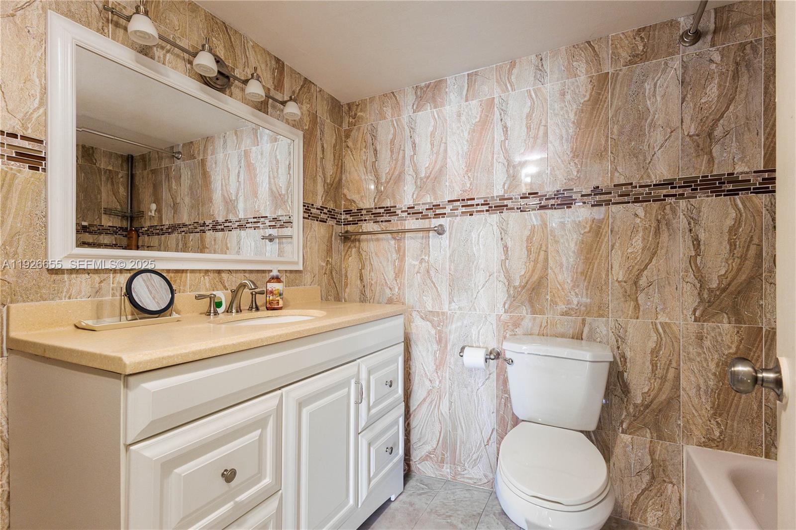 18011 Biscayne Blvd 1501 Property Photo 24