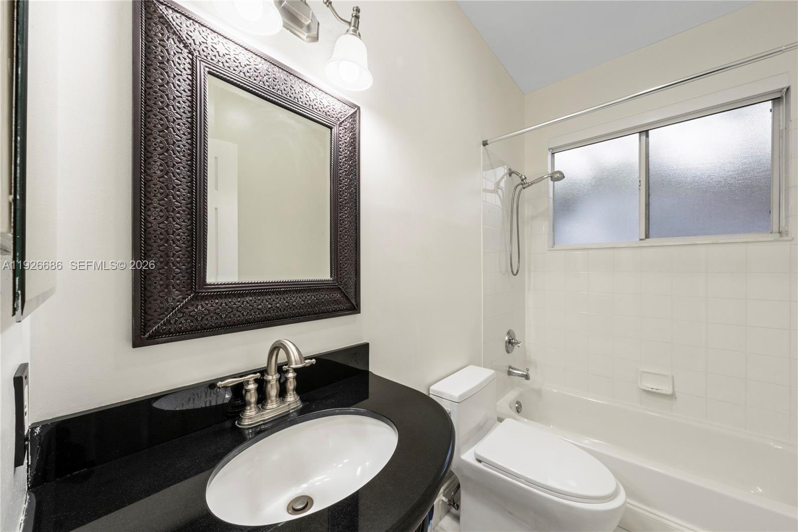 2893 Oakbrook Dr Property Photo 31