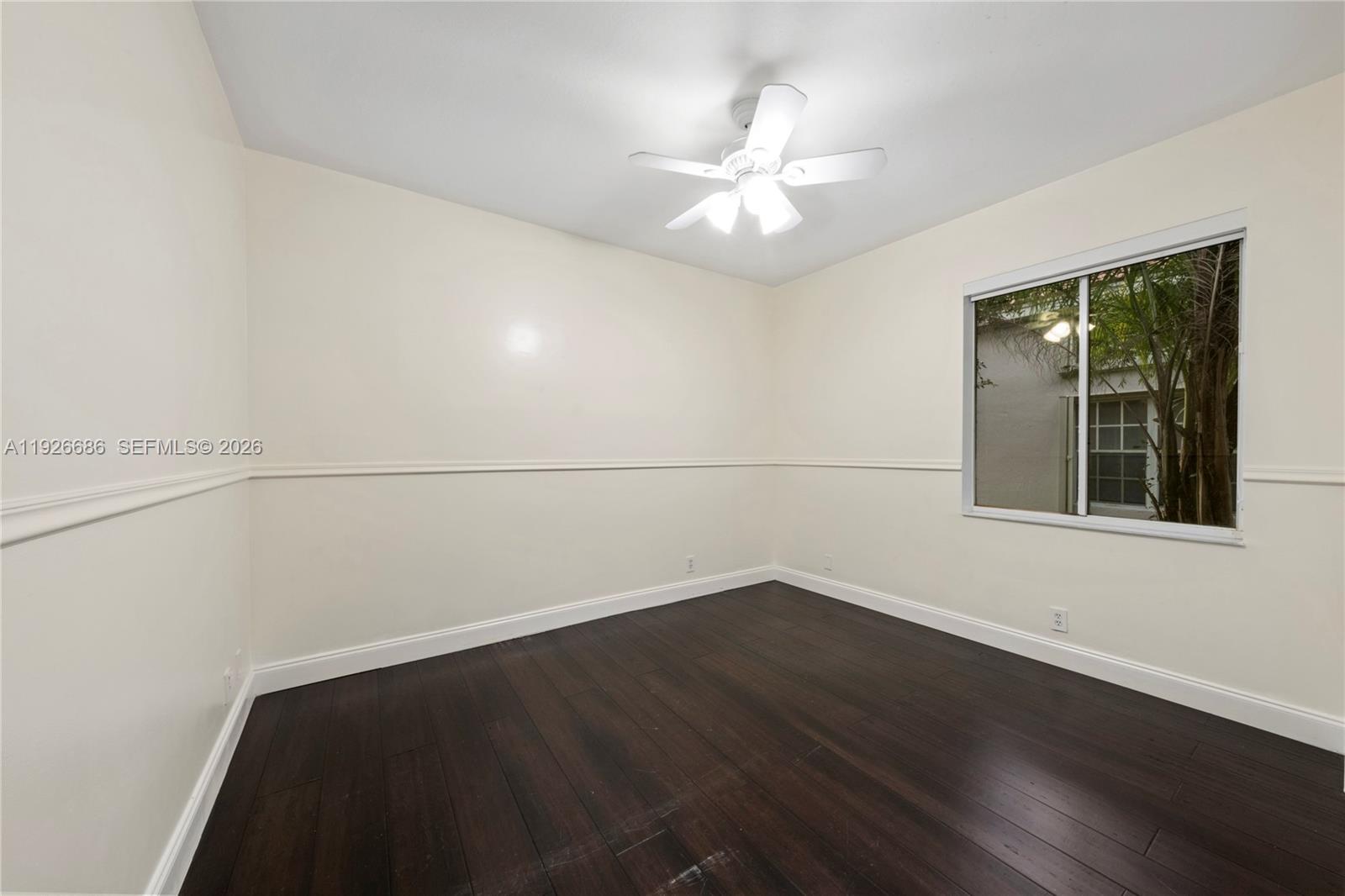 2893 Oakbrook Dr Property Photo 32