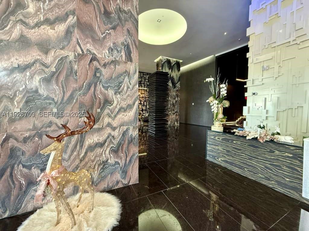 1850 S Ocean Dr 1405 Property Photo 39