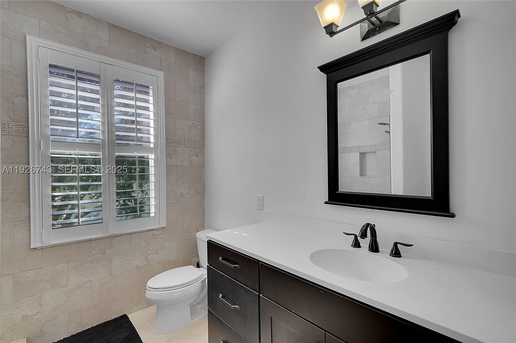 1135 Satinleaf St Property Photo 44