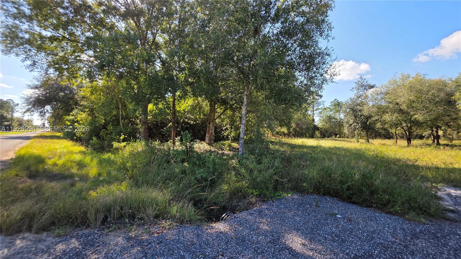 340 N Jinete St Property Photo 11