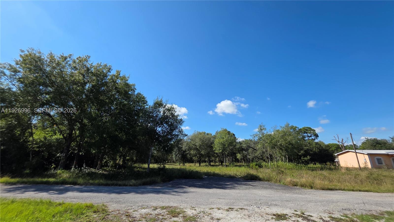 340 N Jinete St Property Photo 15