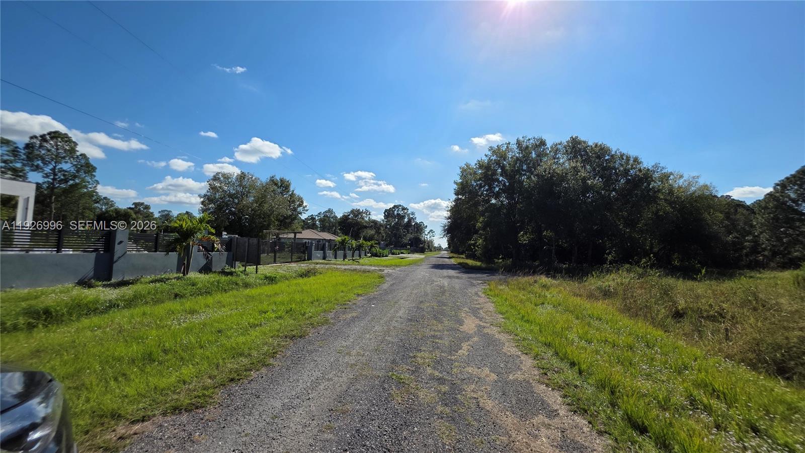 340 N Jinete St Property Photo 21