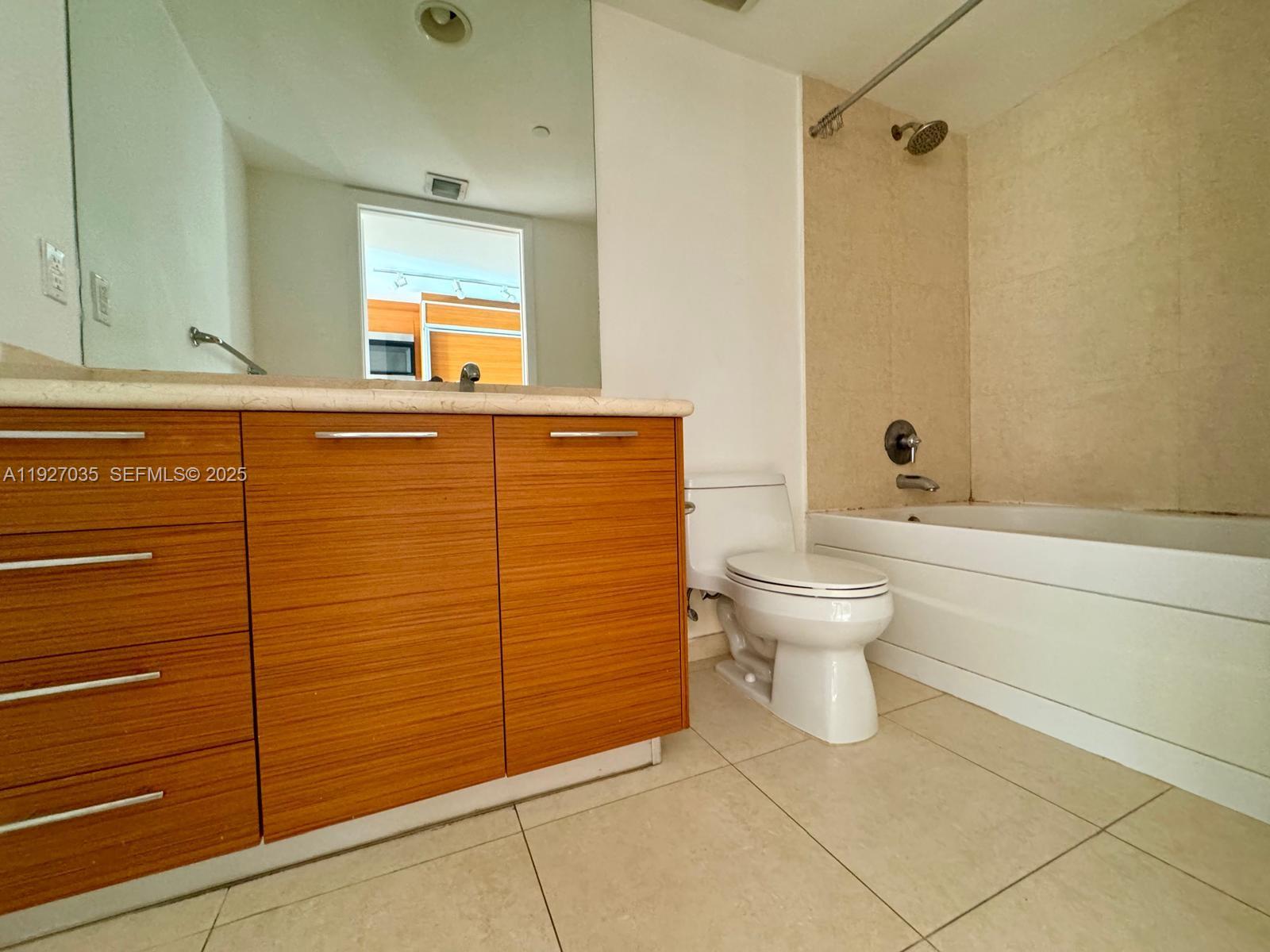 50 Biscayne Blvd 1703 Property Photo 16