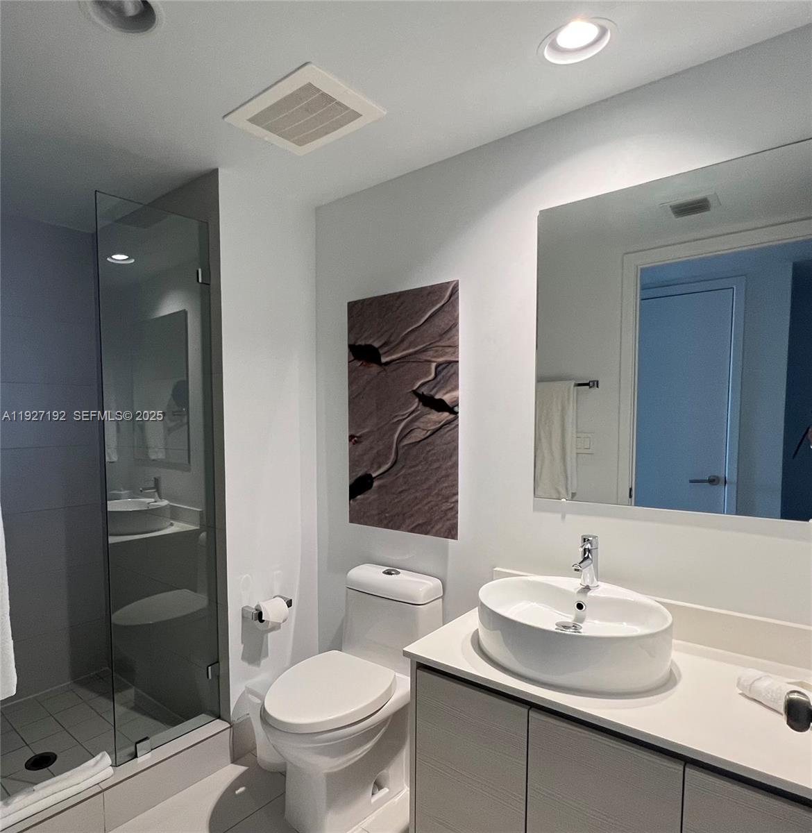 2602 E Hallandale Beach Blvd R708 Property Photo 23