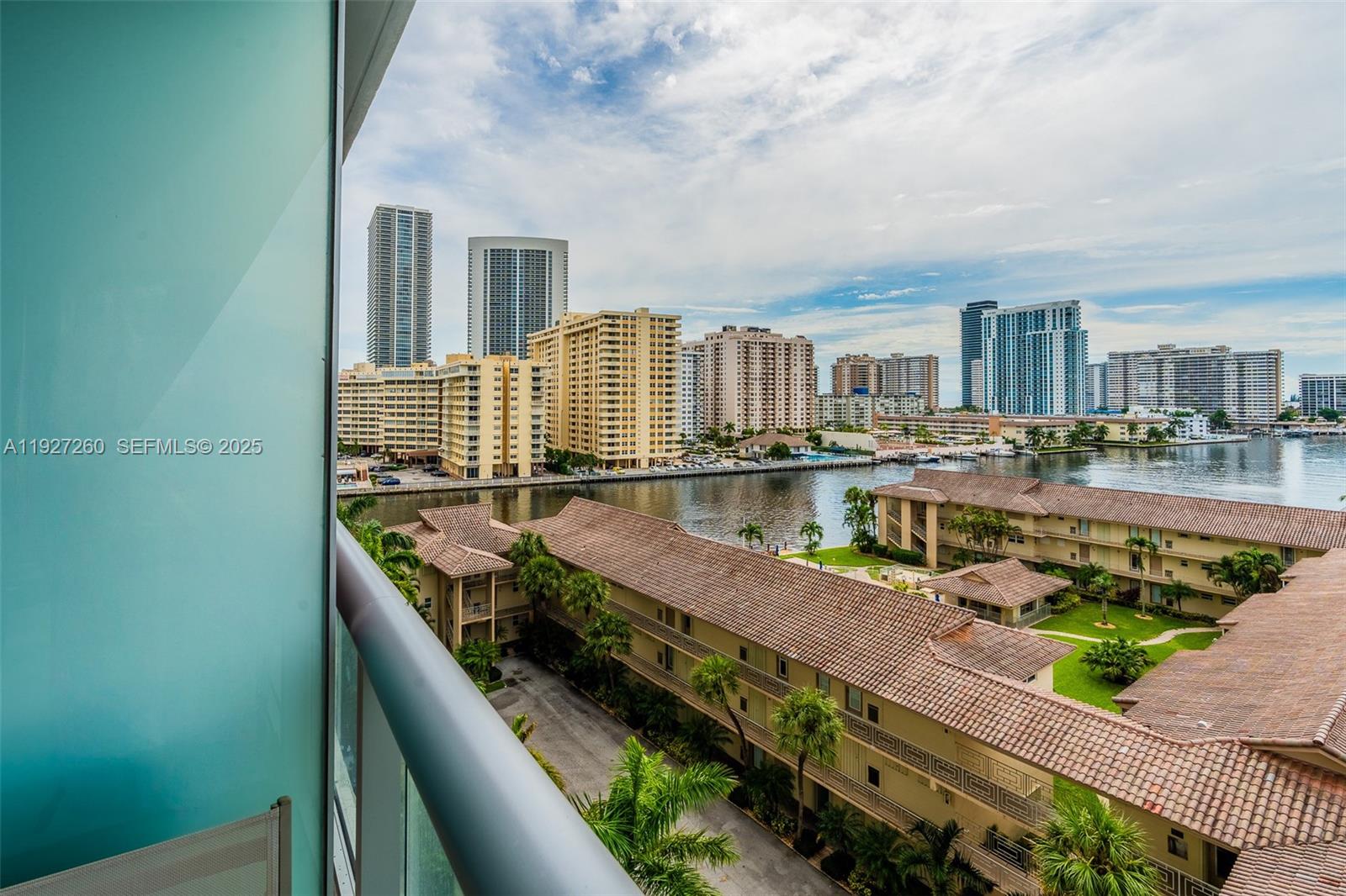 2602 E Hallandale Beach Blvd R809 Property Photo 17