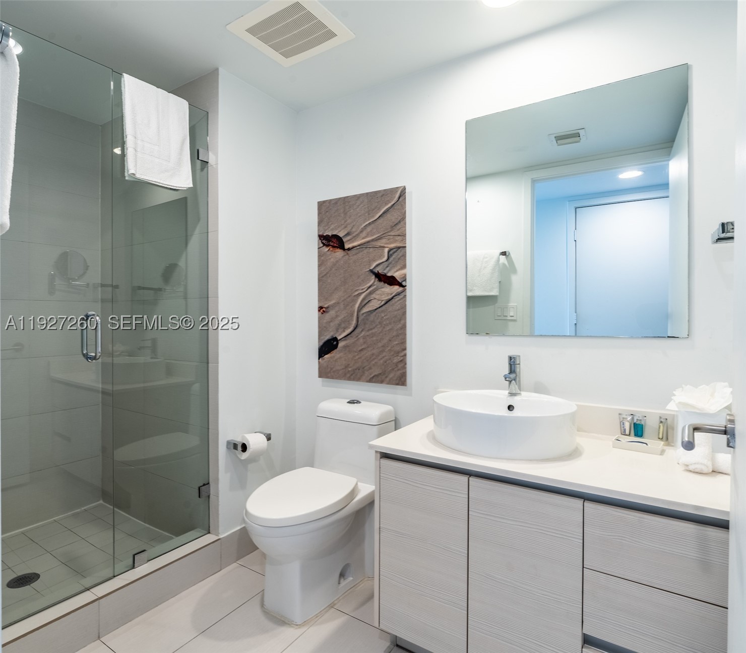 2602 E Hallandale Beach Blvd R809 Property Photo 22
