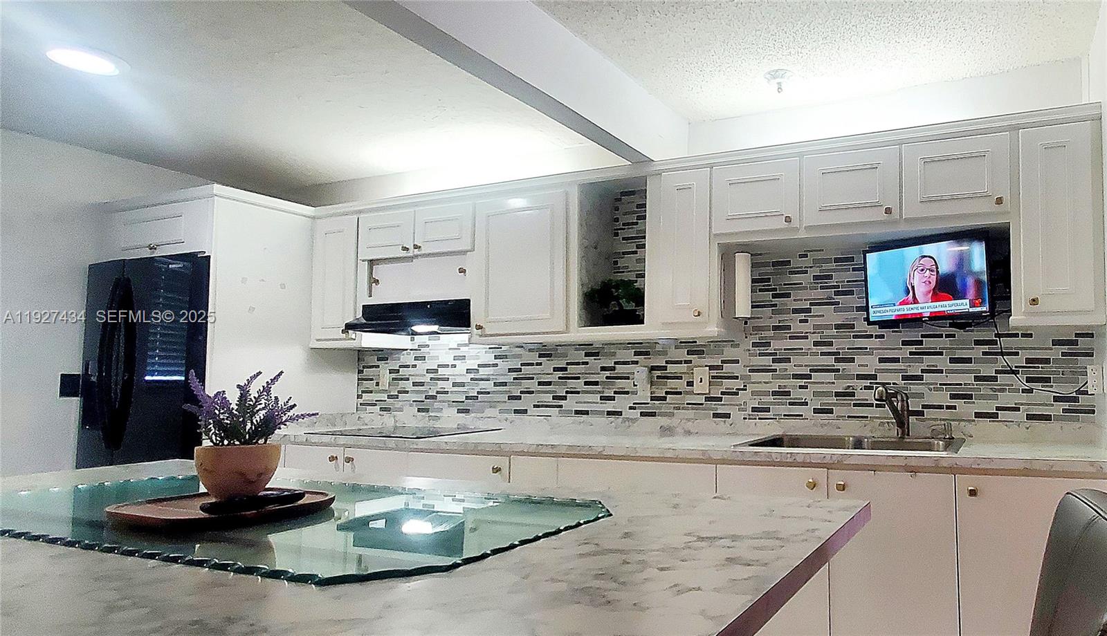 3905 N Nob Hill Rd 510 Property Photo 23