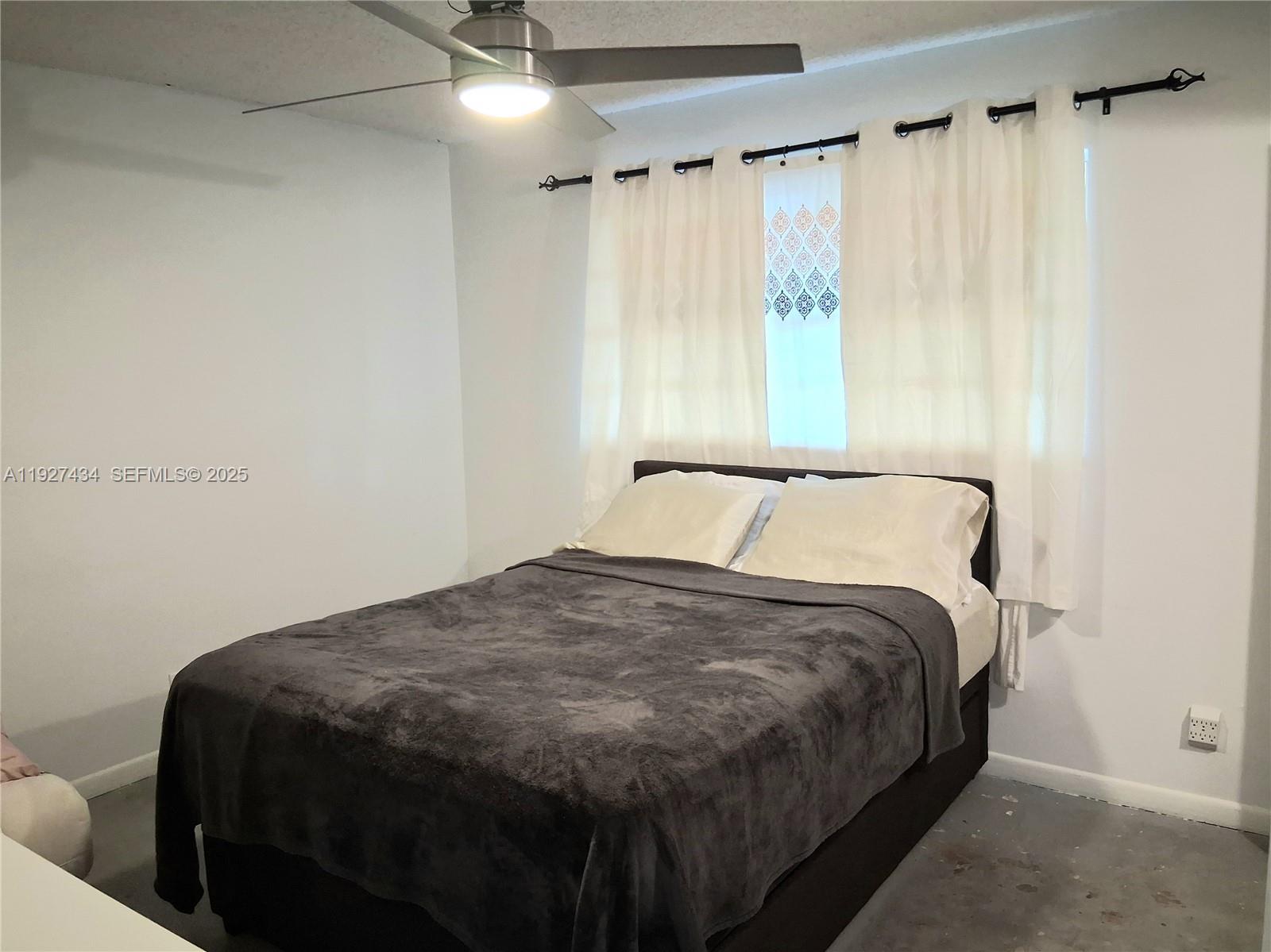 3905 N Nob Hill Rd 510 Property Photo 35