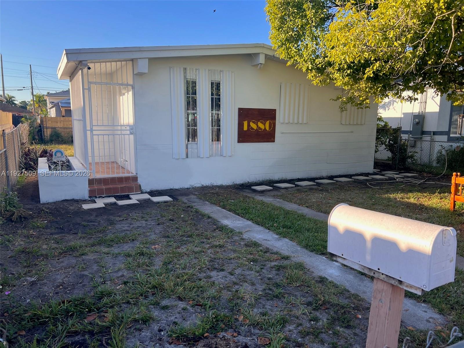 1880 NW 68th Ter Property Photo 1