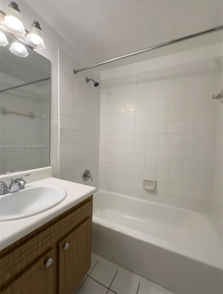 1595 Ne 135th St 334 Property Photo 29