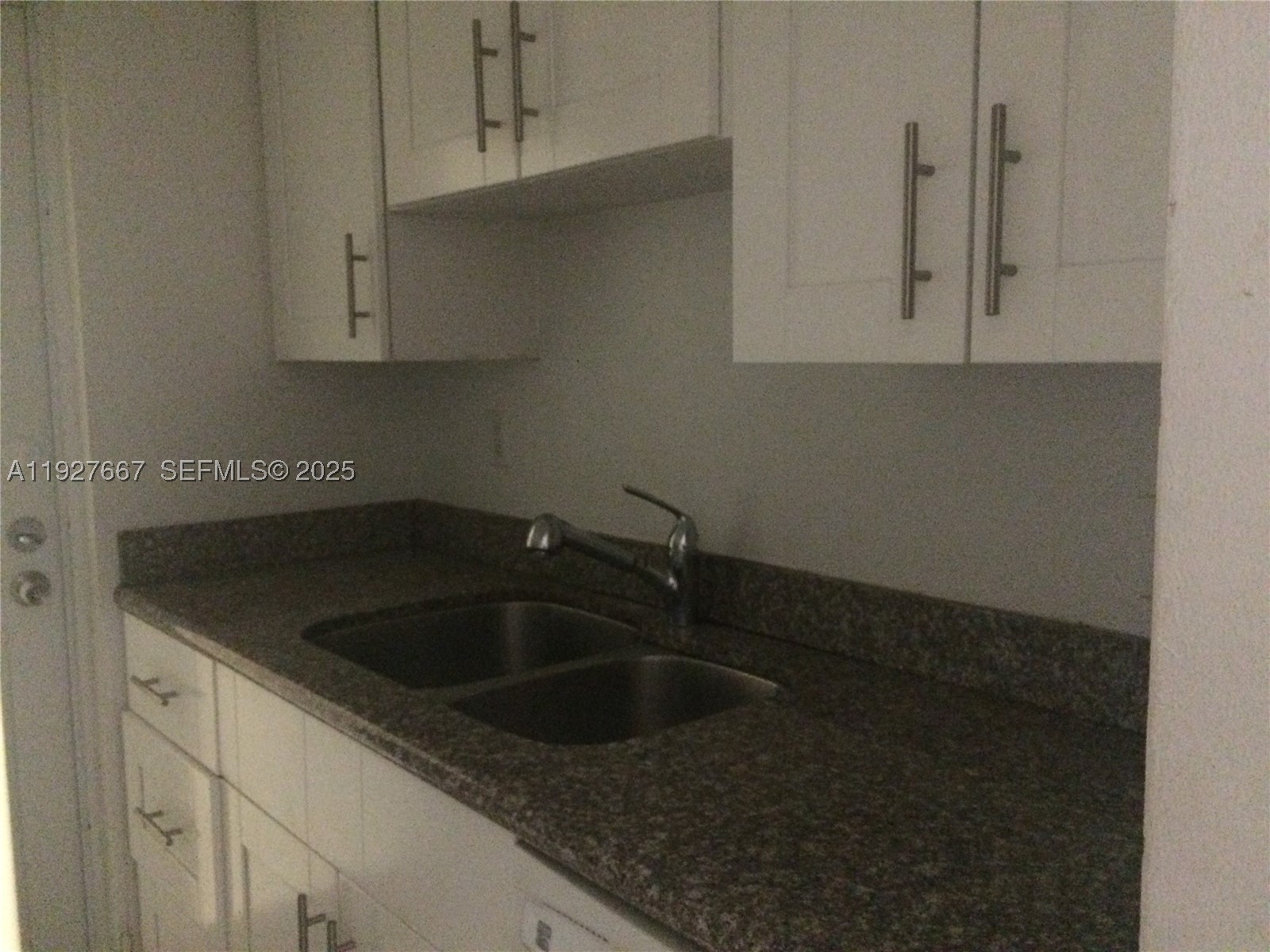 255 Sunrise Dr 103 Property Photo 15