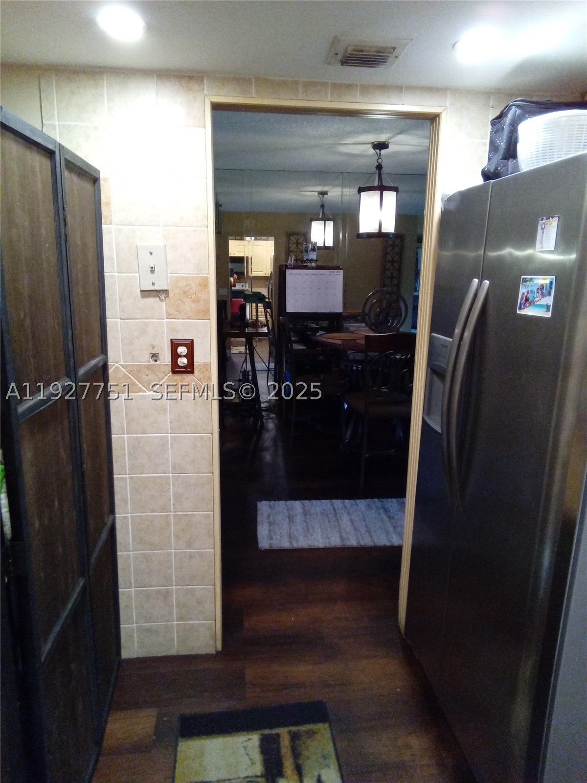 1000 Saint Charles Pl L2 Property Photo 5