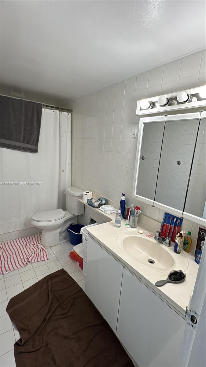 905 Brickell Bay Dr 1530 A-b Property Photo 4