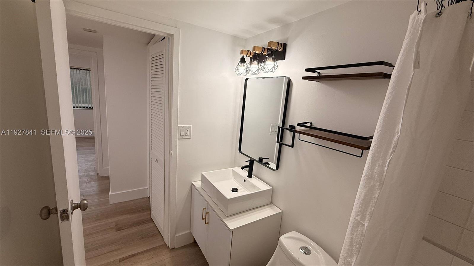 5845 Washington St 65 Property Photo 6