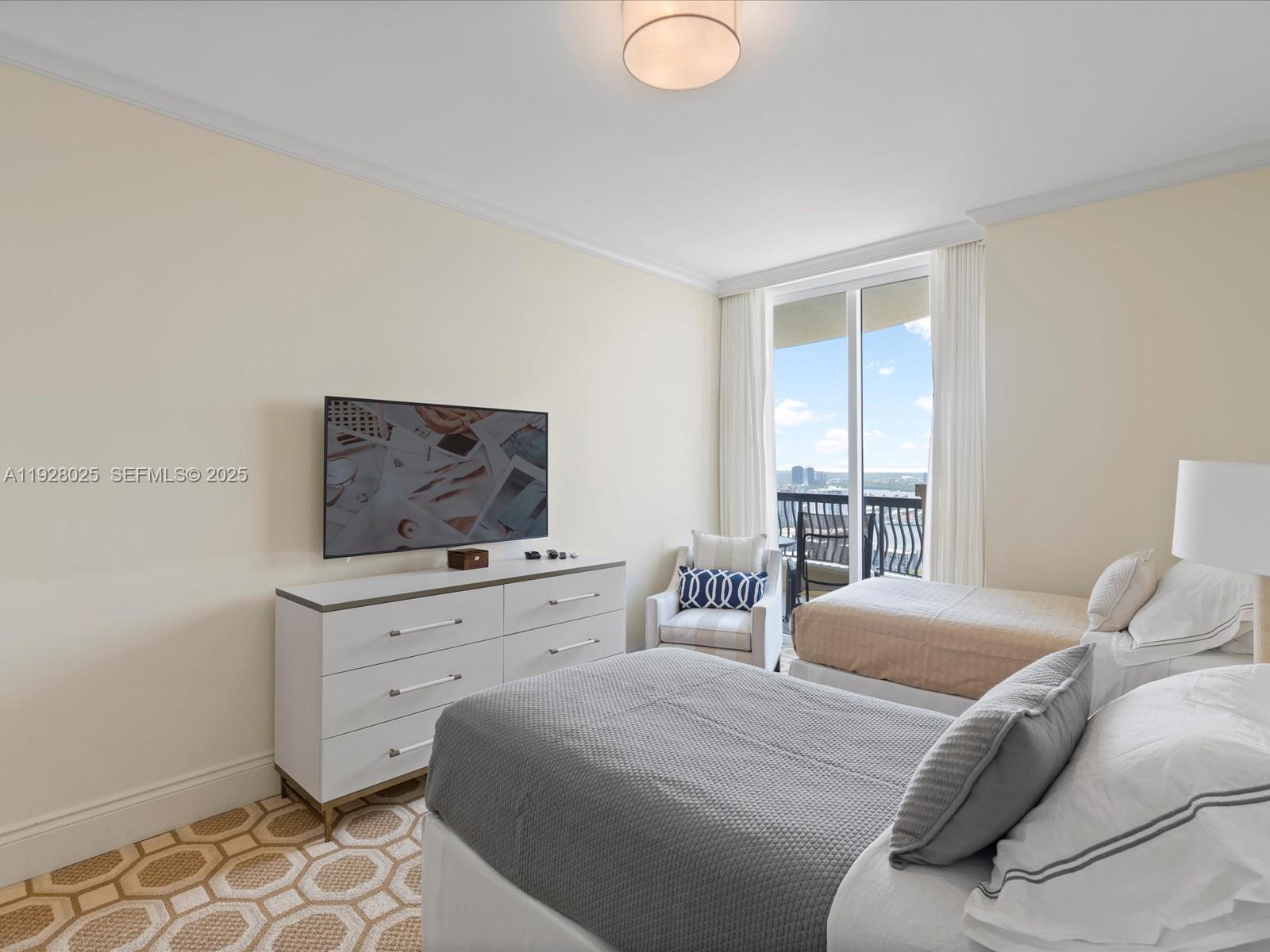 17875 Collins Ave 3303 Property Photo 21