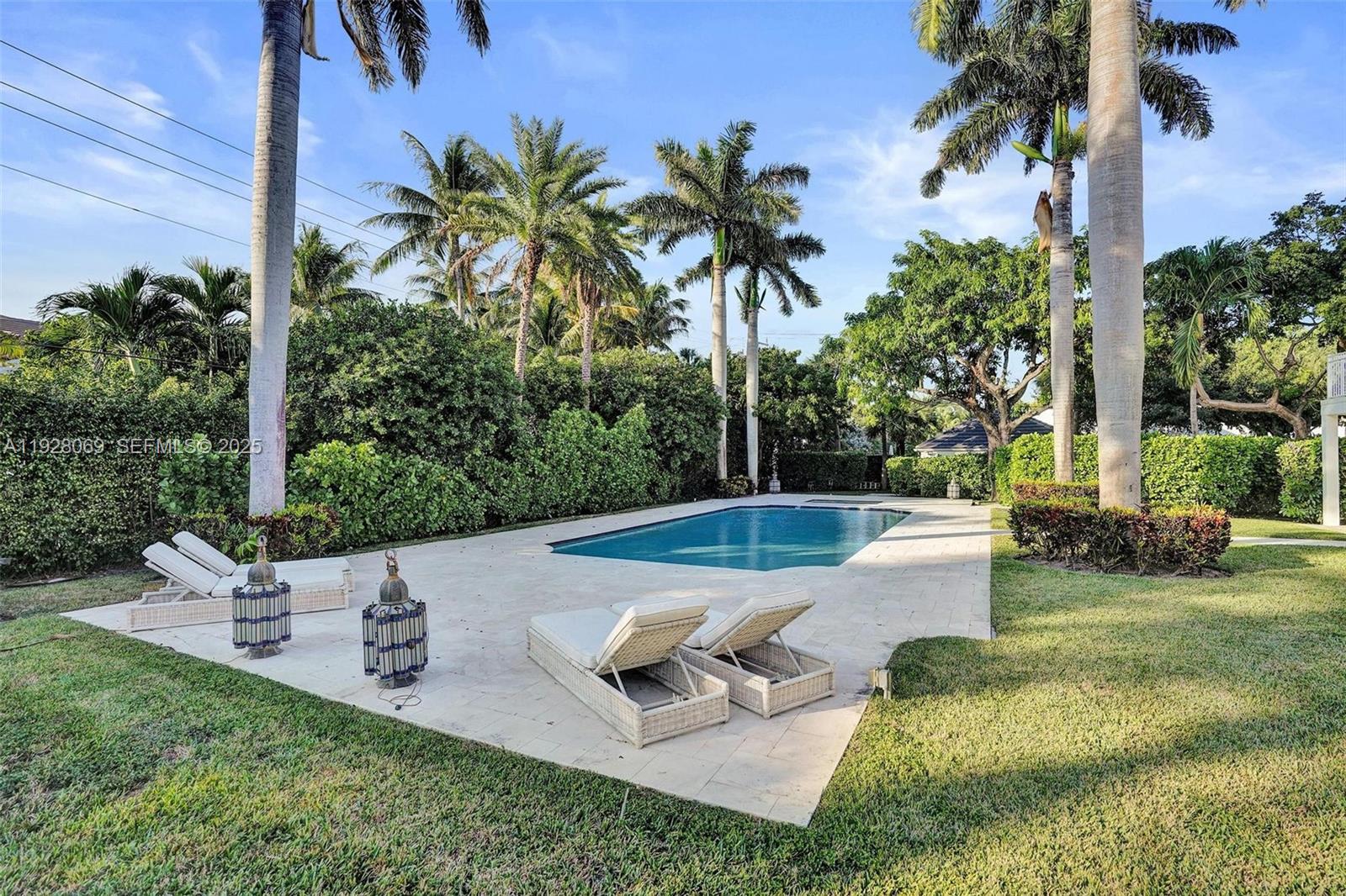 1281 Banyan Rd Property Photo 12