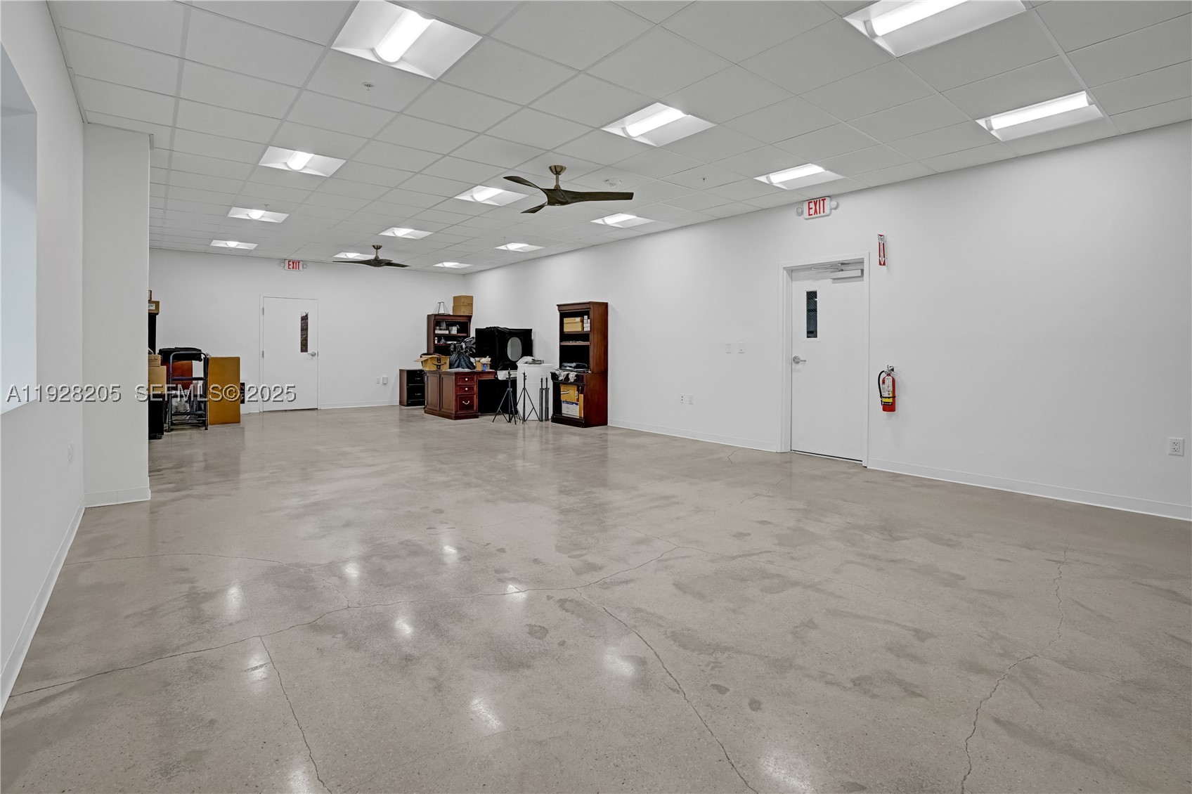 A11928205 Property Photo 29